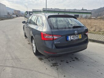 Skoda superb 2.0 tdi combi 110kw - 6