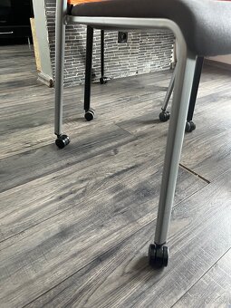 Stolička Steelcase kancelárska 4ks - 6