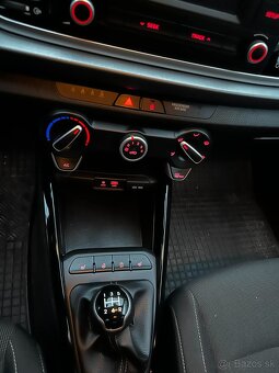 Kia rio - 6