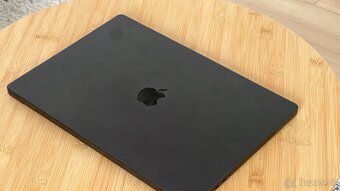 MacBook 16” M3 pro 18 gb ram 512 gb - 6