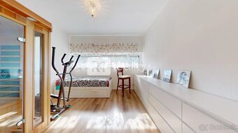 Pekný, zariadený 5 izb. rodinný dom v luxusnej radovej zásta - 6