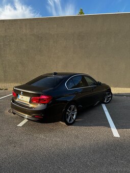 BMW rad 3 320d Sport Line A/T - 6