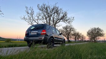 Kia Sorento 2.5 - 6
