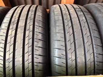 Bridgestone Alenza 225/60 R18 letne - 6