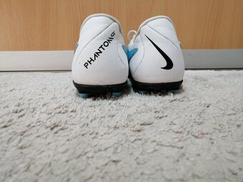 Predám kopačky nike phantom vel. 38,5 - 6