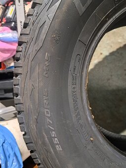 255/70 R16 zimna celoročna pneu - 6