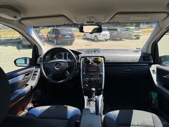 Mercedes Benz B200 - 6