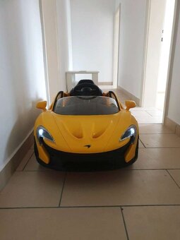 Elektricke autíčko Mclaren - 6