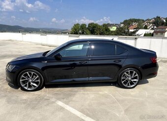 Škoda Superb 2.0 TDI 190k 4x4 Sportline DSG - 6