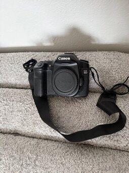 Canon EOS 40D - 6