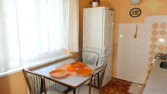 Na predaj slnečný 3 izbový byt s balkónom v centre mesta LC - 6