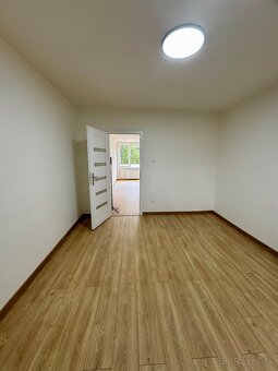Predám 3 izbový byt s balkónom v Humennom - 6