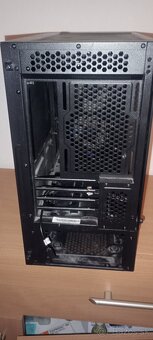 Predám skriňu pre PC - 6