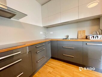 RentHub | Krásny moderný priestranný 2-izb. byt s parkovaním - 6