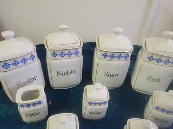 Starožitné porcelánové dózy, Korenicky - 6