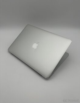 MacBook Air 13" 2017 Silver 8/128GB - 6