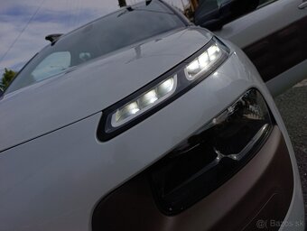 Citroën C4 Cactus 1.2, Biela Perleť, Crossover - 6