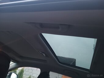 Kia Sportage.2.0 CRDI .4X4 100KW - 6