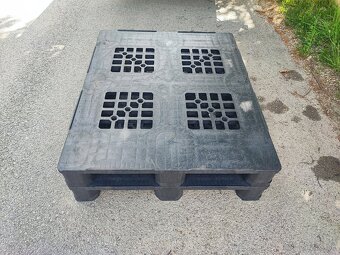 Predám plastové palety 100x120x15cm pod ibc kontajner - 6