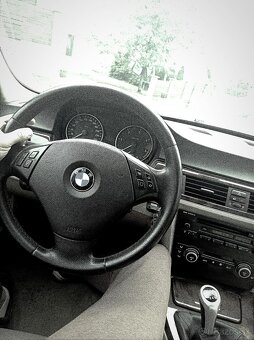 BMW E90 D318 - 6