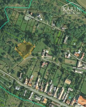 Stavebný pozemok 1750 m2 napojený na obecný vodovod - 6