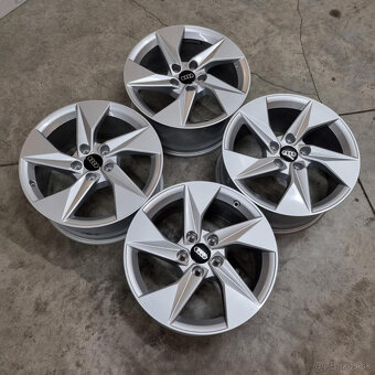 Hliníkové AUDI disky 5x112 R17 8J ET46 - 6