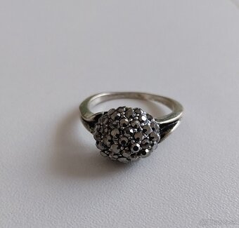 Darcekovy balicek c.3 bizuterny set a vlasova kozmetika - 6