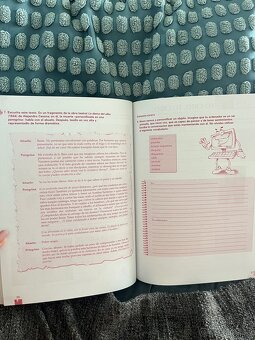 Español sin fronteras- učebnica+pracovný zošit+CD - 6