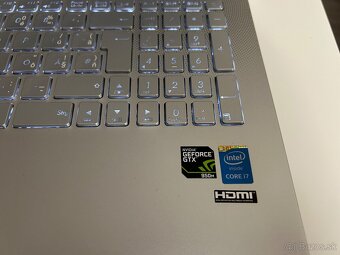Luxusný Asus N551 s i7,12gb ram,GTX 950m a SSD diskom - 6