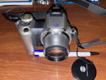 Predam Minolta DiMAGE Z2 digitálni fotoaparát - 6