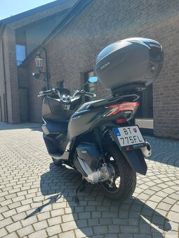 Honda PCX 125, r.v. 2022, TOP stav, iba 2053 km - 6
