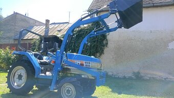Malotraktor 4x4 s čelným nakladačom Iseki geas 21 - 6