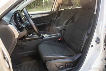 Renault Arkana 1.3 TCe 140 mHEV Automat - 6
