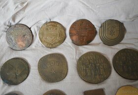 Medaily a plakety z čias ČSSR -  24ks - 6