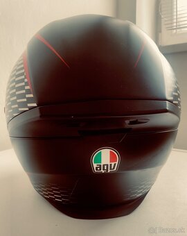AGV integrálna prilba - 6