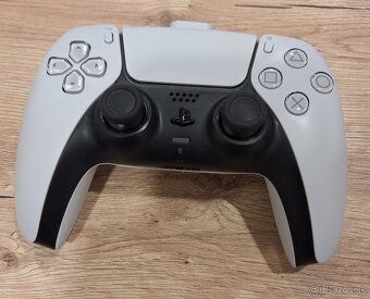 SONY PS5 825GB - 6