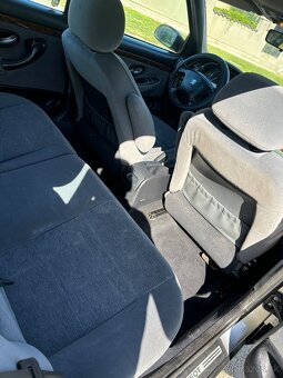 Peugeot 406 - 6