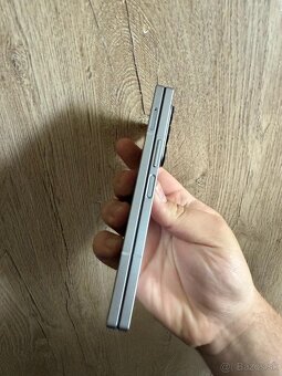 Samsung Z Fold 6 Silver - 6