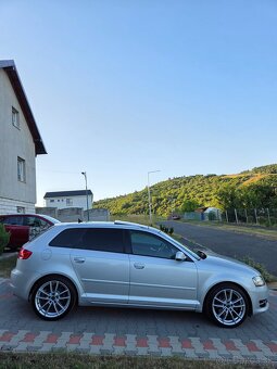 Audi A3 Sportback 2.0TDI quattro - 6