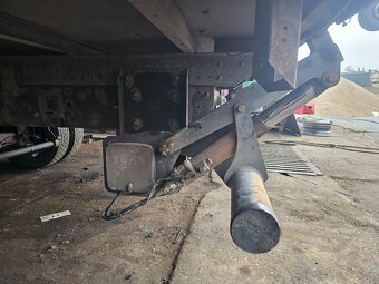 Hydraulicke čelo  BÄR - 6