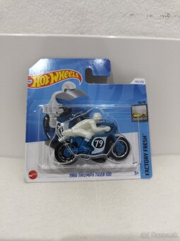 Hot Wheels FACTORY FRESH Kolekcia - 6