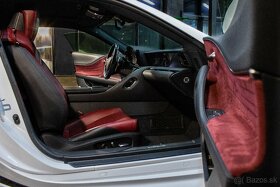 Predám krásny Lexus LC 500h hybrid rok výroby 9/2017 - 6