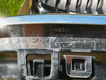 Original predne mriezky/ladvinky na BMW 1 F20 - 6
