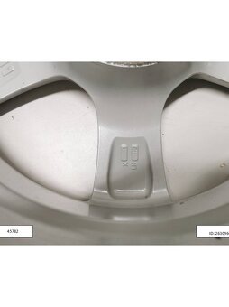 Alu disky Škoda Superb, Karoq, Octavia R17 5x112 7,5J ET37 1 - 6