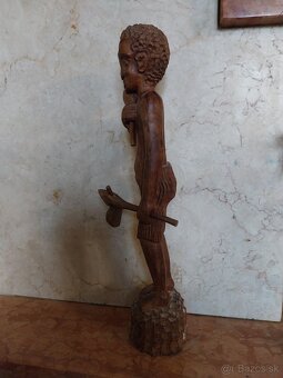 Drevená exotická soška AFRIČAN - 6