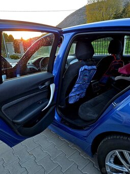BMW 118d - 6