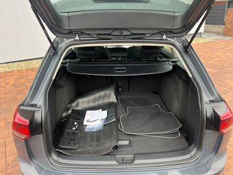 VW Golf VIII Variant 2.0 TDI 85kw DSG - 6