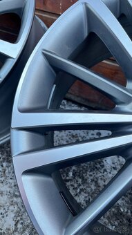 Mercedes 5x112 r19 originál - 6