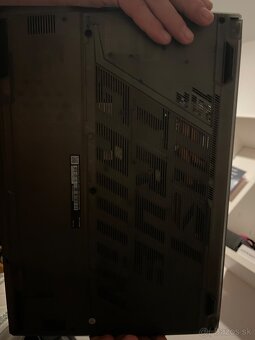 MSI Cyborg 15 A12UC-144CZ, čiernej farby - 6