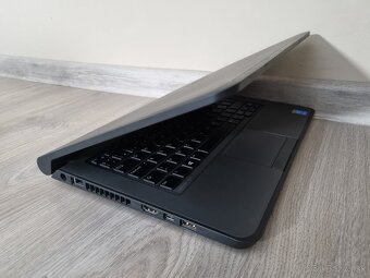 ▼Dell Latitude 3350 - 13,3" / i3-5015U / 4GB / SSD / ZÁR▼ - 6